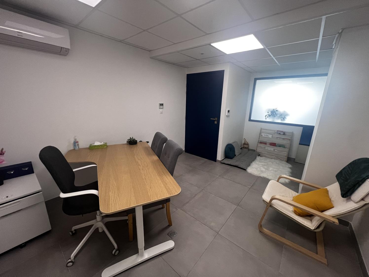 Salle de 16 m² dans un pôle pluridisciplinaire neuf, Castelnau-le-Lez — photo 3