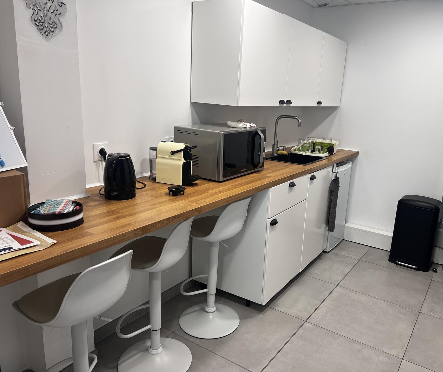 Salle de 16 m² dans un pôle pluridisciplinaire neuf, Castelnau-le-Lez — photo 4