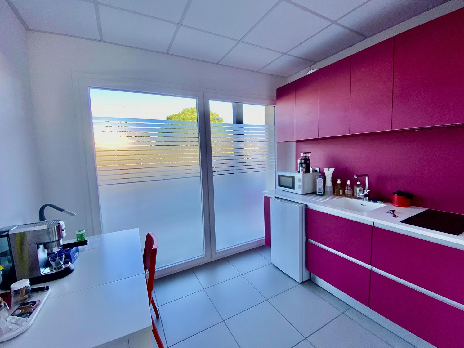Deux bureaux climatisés en centre de soins, Tournefeuille — photo 4
