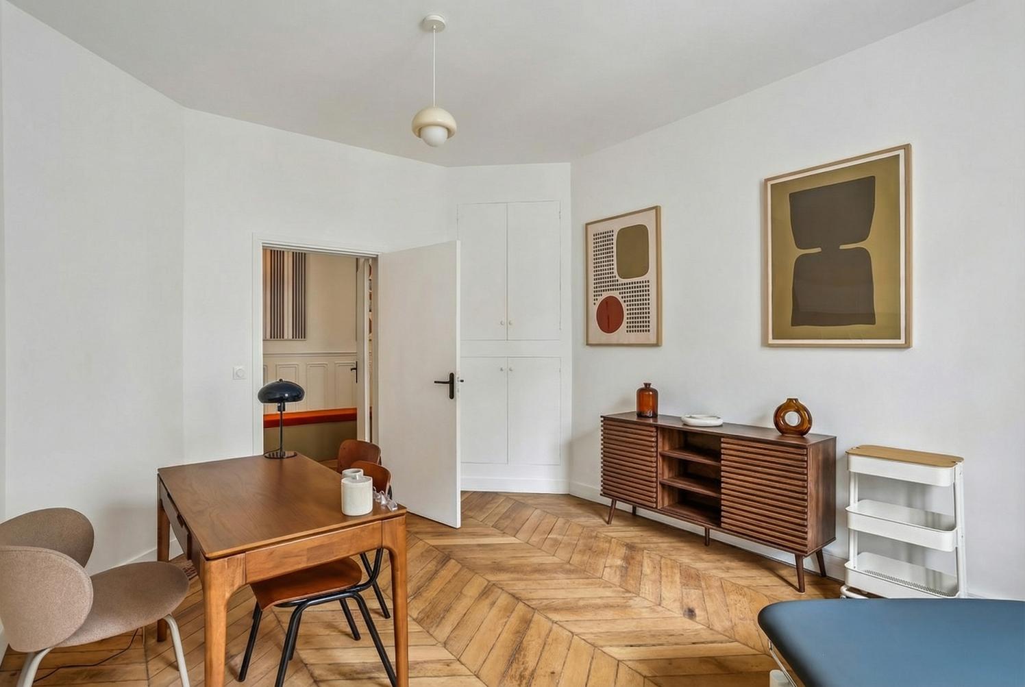 Nouveau centre dans un immeuble haussmannien, rue Guersant, Paris 17e — photo 4