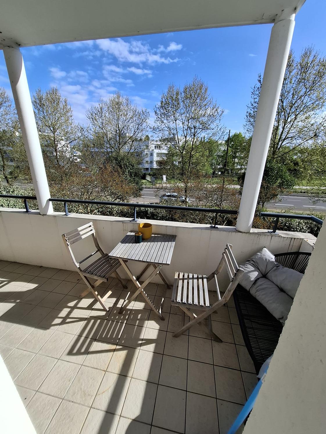 Bureau de 11 m² au centre Montesquieu, Bordeaux — photo 2