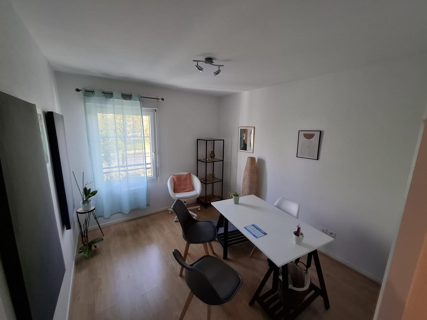 Bureau de 11 m² au centre Montesquieu, Bordeaux — photo 5