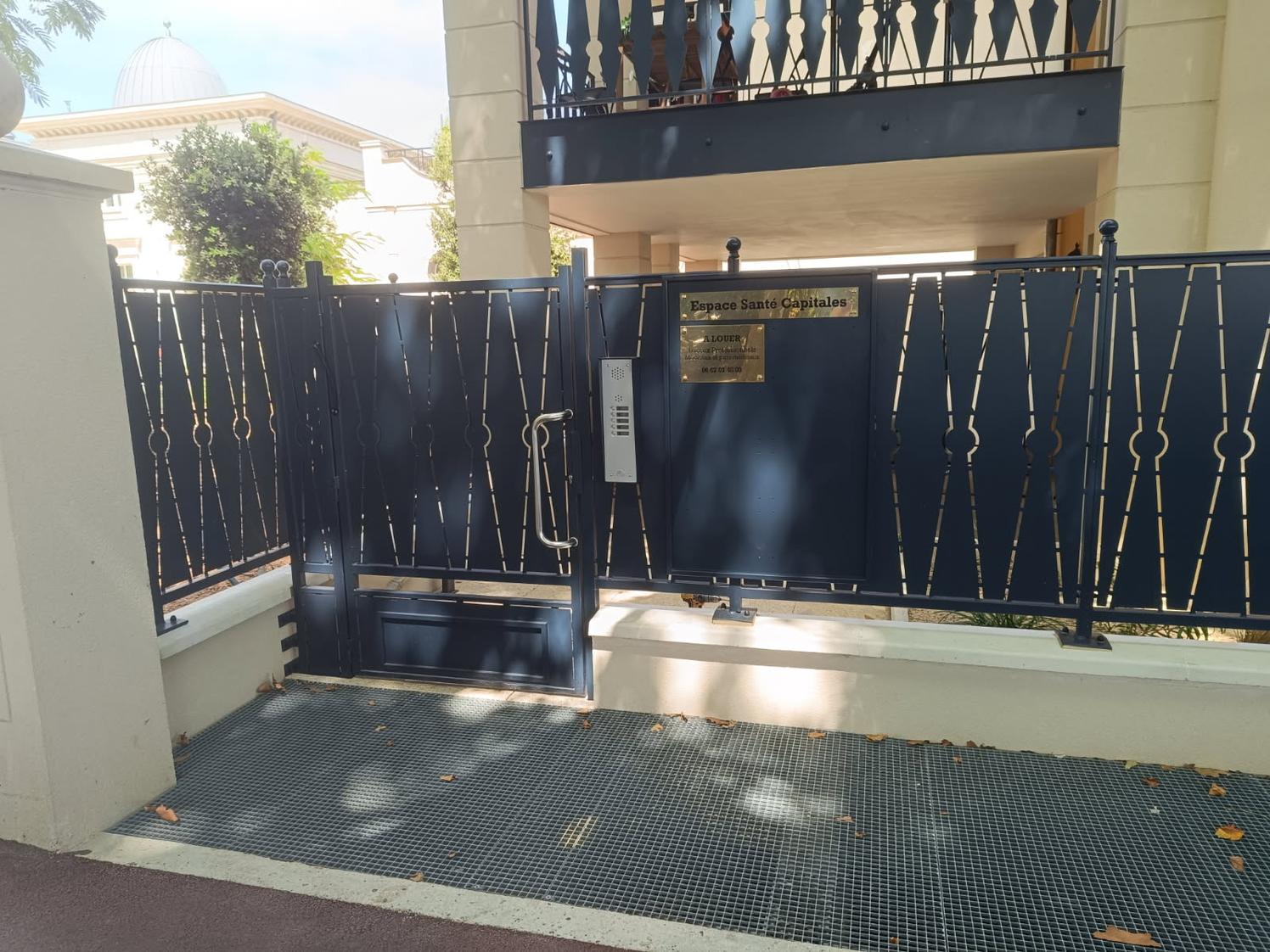 Bureaux de consultations 785 € / 14m²