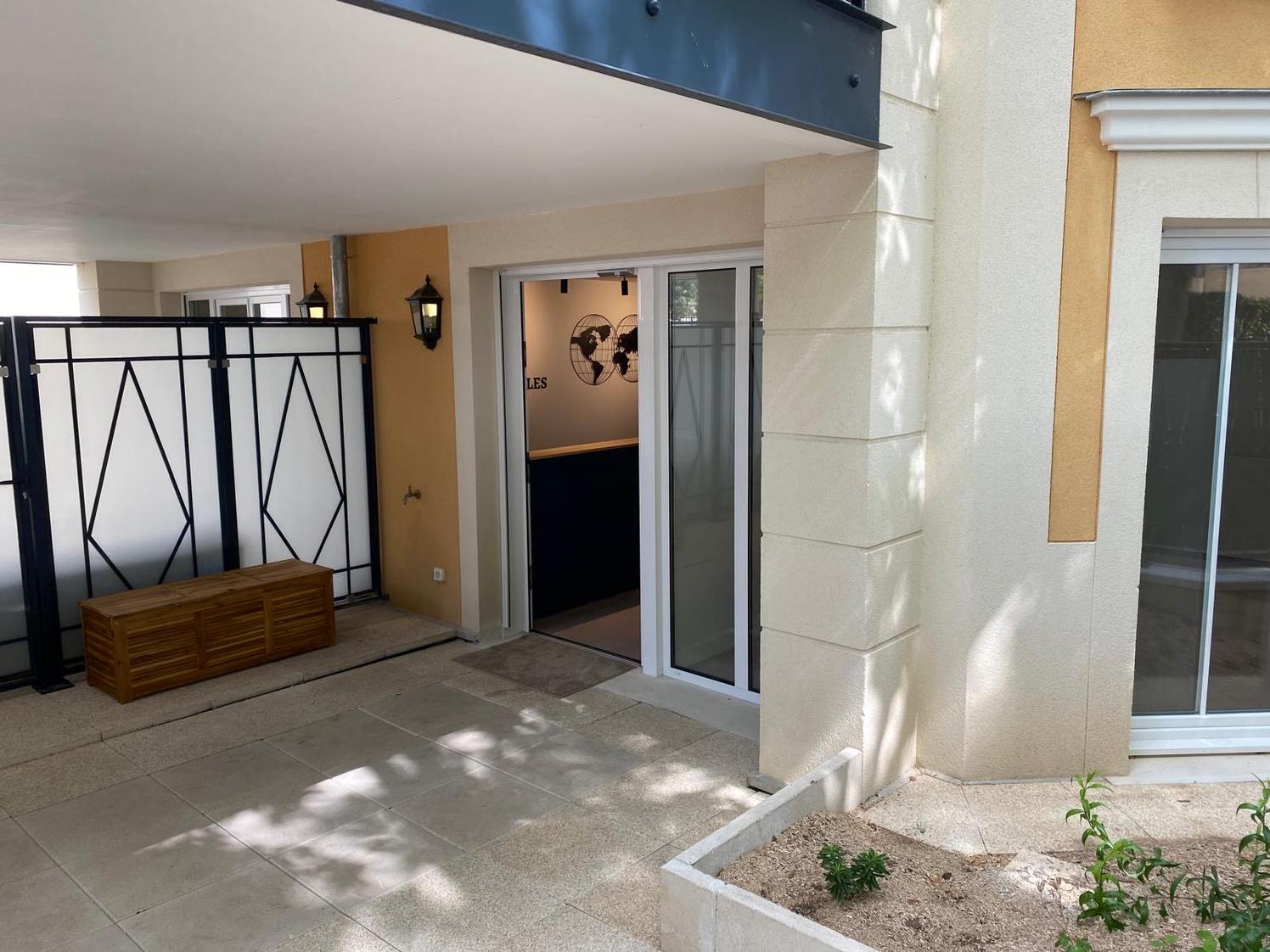 Bureaux de consultations 785 € / 14m² — photo 3