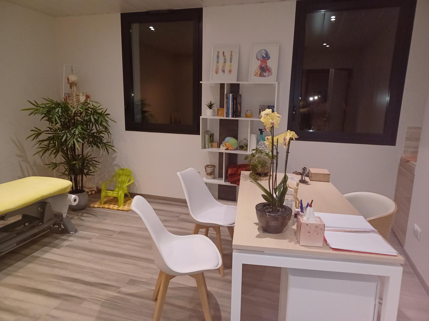 Location de bureau 18 m2 la colle sur loup..médecin ou paramédical. — photo 4