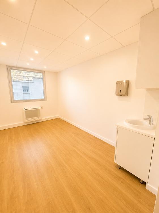 Location salles de consultation Boulogne 92100 -  Rue de Sèvres — photo 2