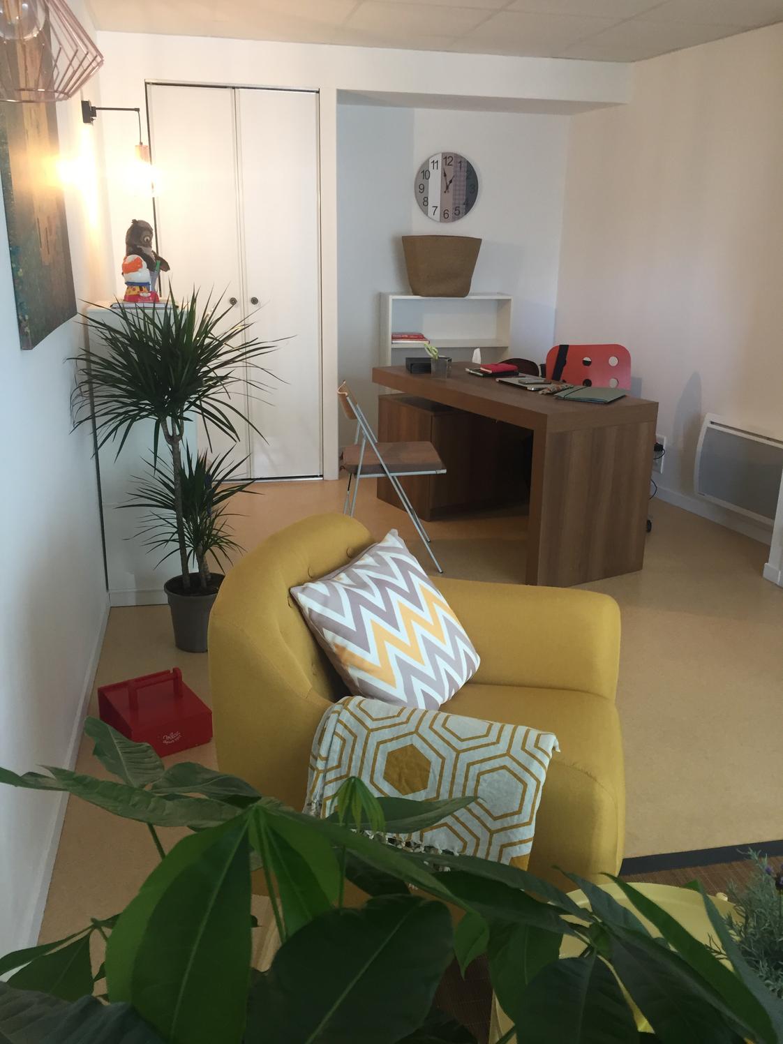 Deux bureaux près de la clinique Jules Verne, Nantes — photo 2