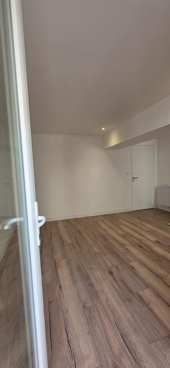 Bureau rénové de 16 m² avec isolation phonique, Créon — photo 4