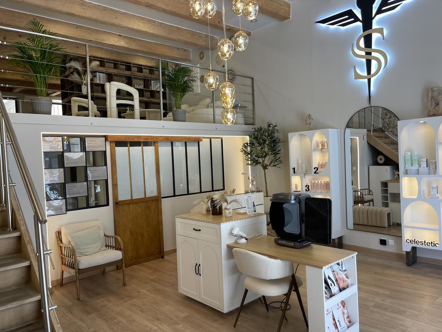 Bureau et salle de soins pour médecin esthétique, Marseille 6e — photo 2