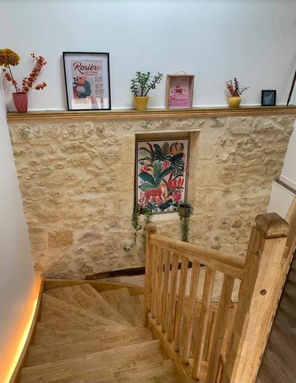 Bureau rénové de 20 m² dans un centre de soins, Créon — photo 3