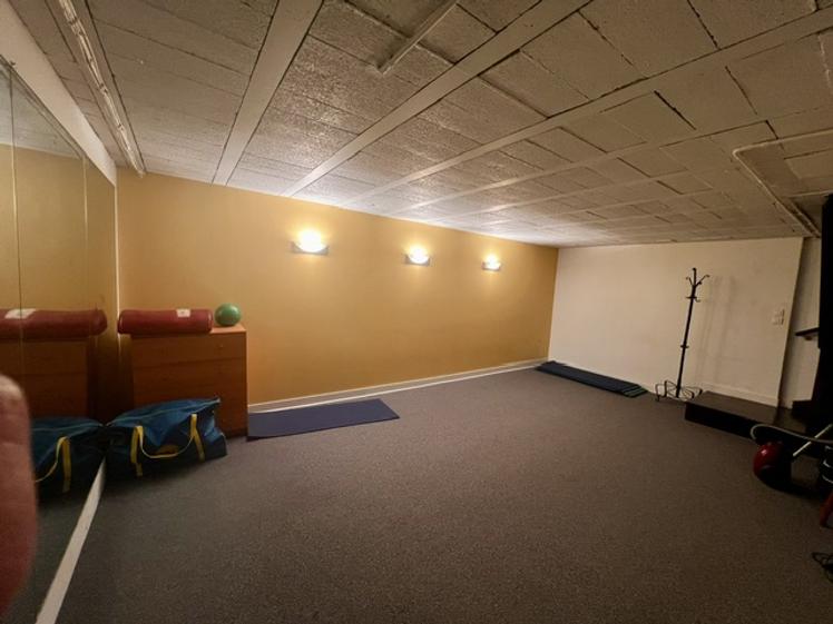 Salle de consultation en cabinet de douleurs pelviennes, Paris 5e — photo 3