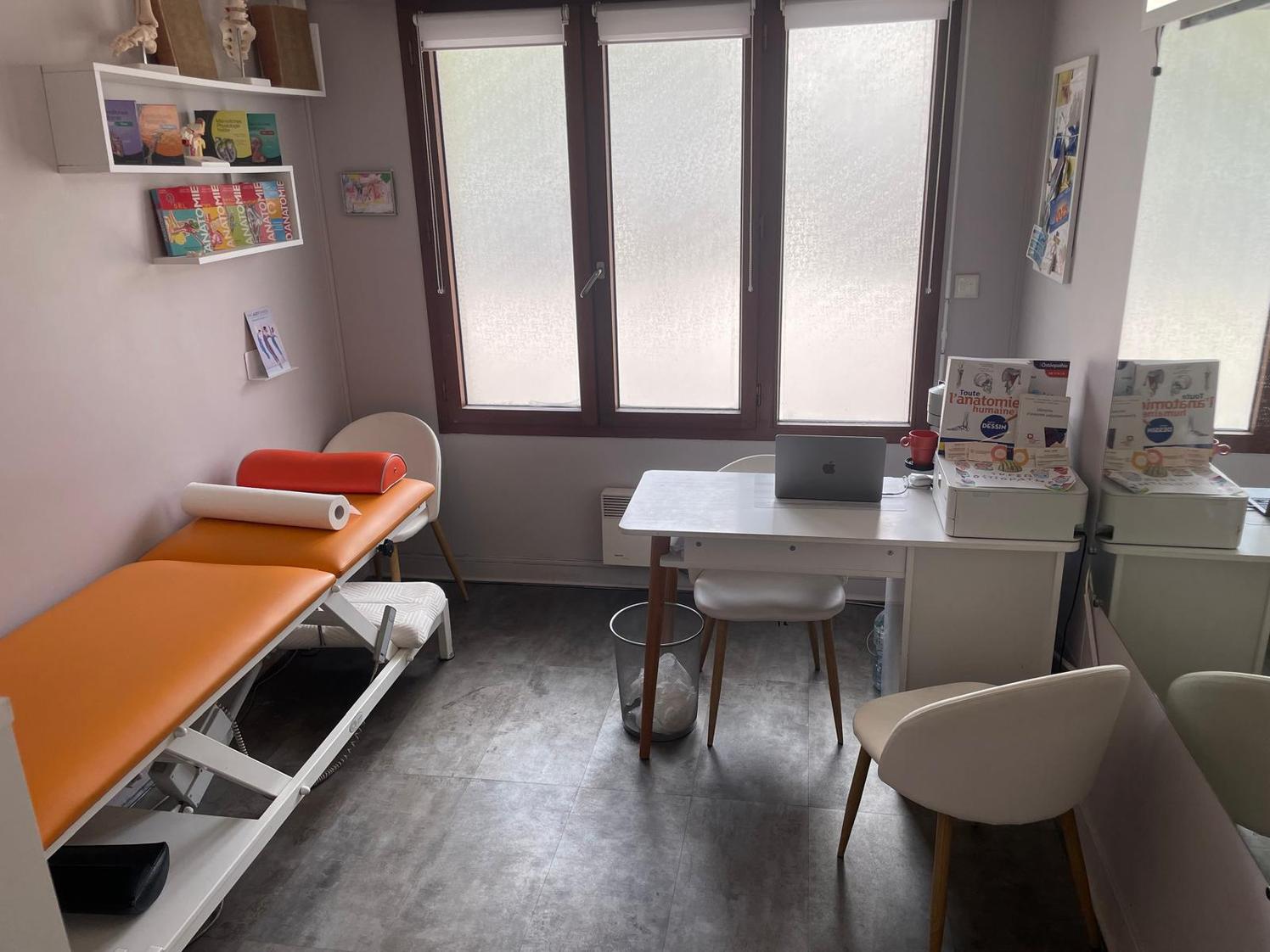 Bureau à louer au sein d'un cabinet pluridisciplinaire dédié aux familles - métro liberté (charenton le pont) — photo 3