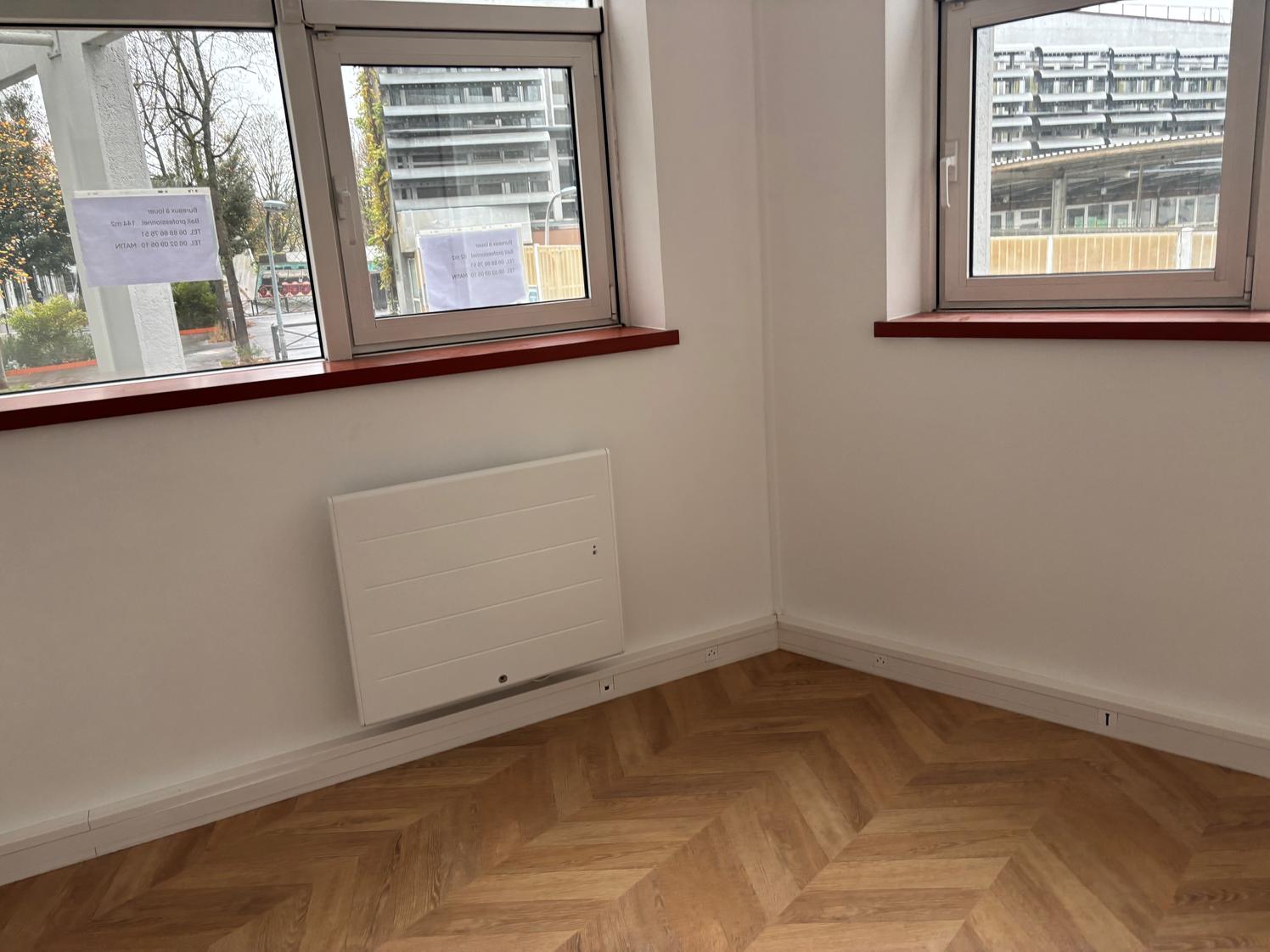 Local de 82 m² refait à neuf rue Manin, Paris 19e — photo 2