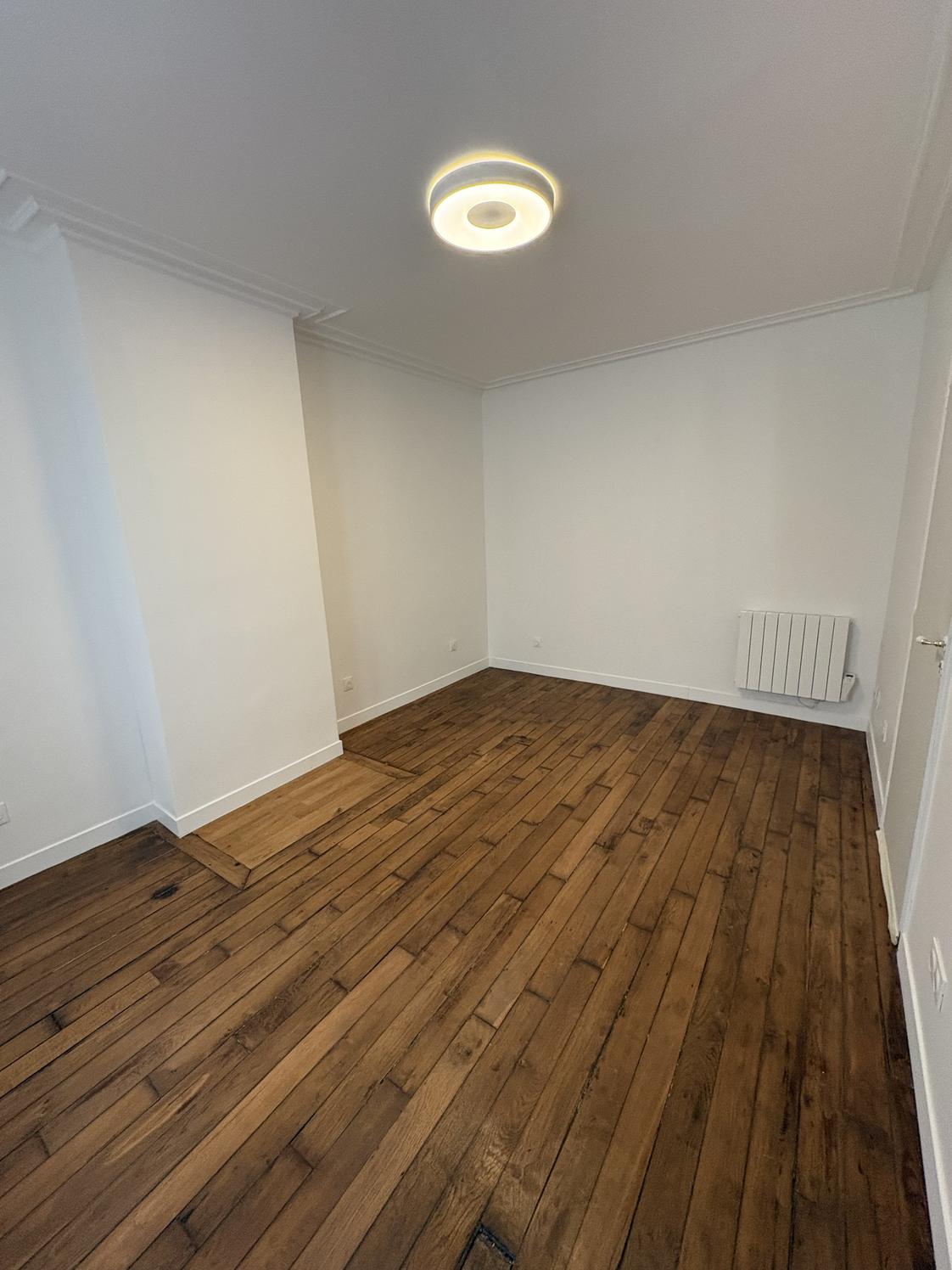 Bureau non meublé de 14 m² refait à neuf, Paris 11e — photo 3