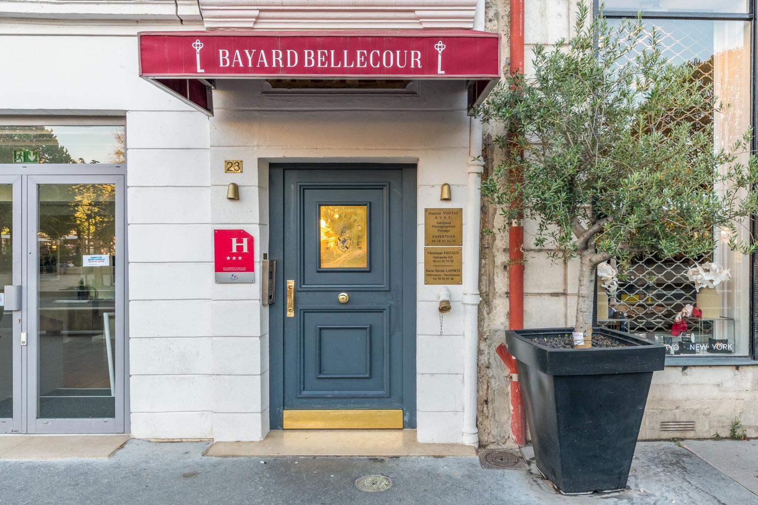 Cabinet paramédical – 23 place bellecour, idéal pour se lancer