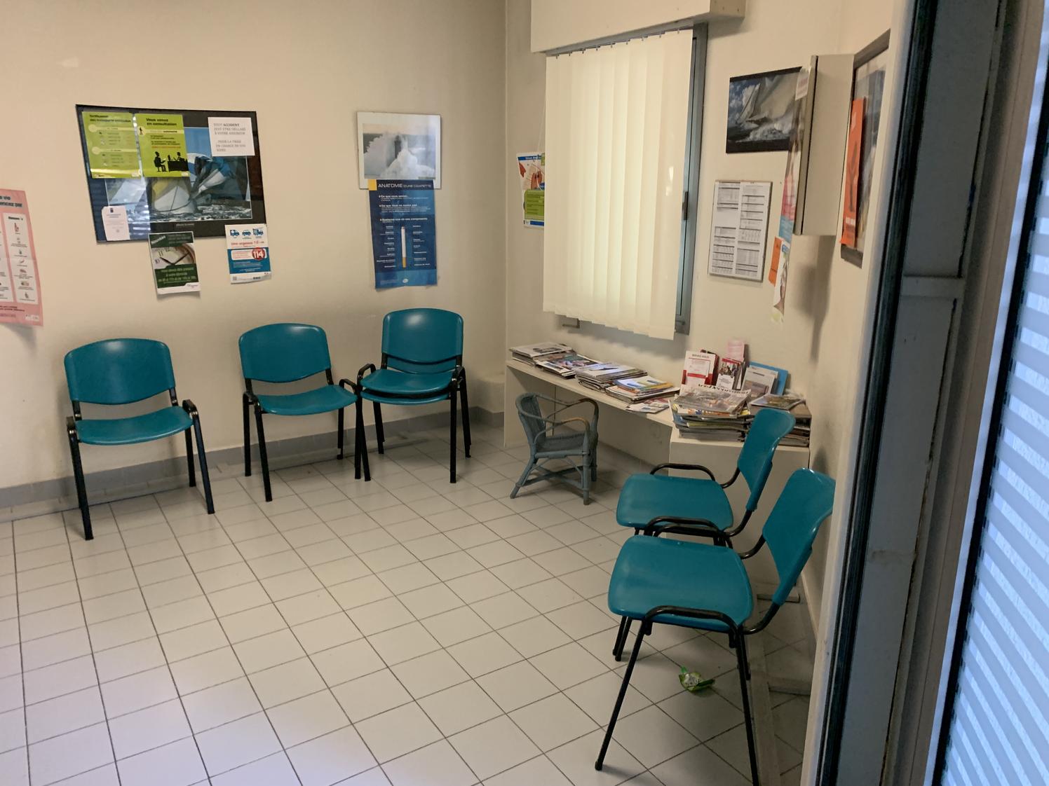 Local de 40 m² en rez-de-chaussée, Le Tholonet près d'Aix — photo 4