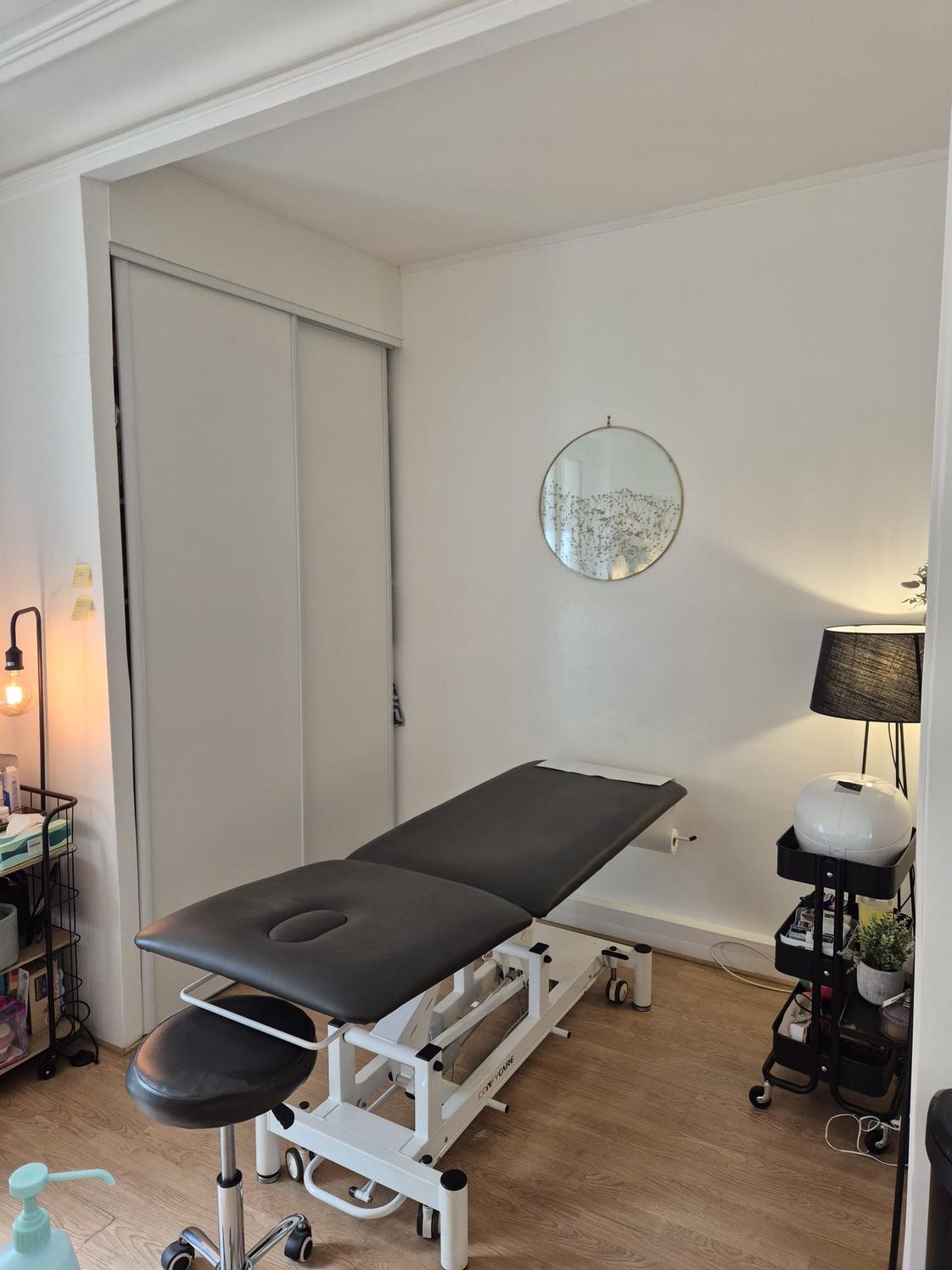 Pièce de 12 m² en sous-location, rue de Lisbonne, Paris 8e — photo 3