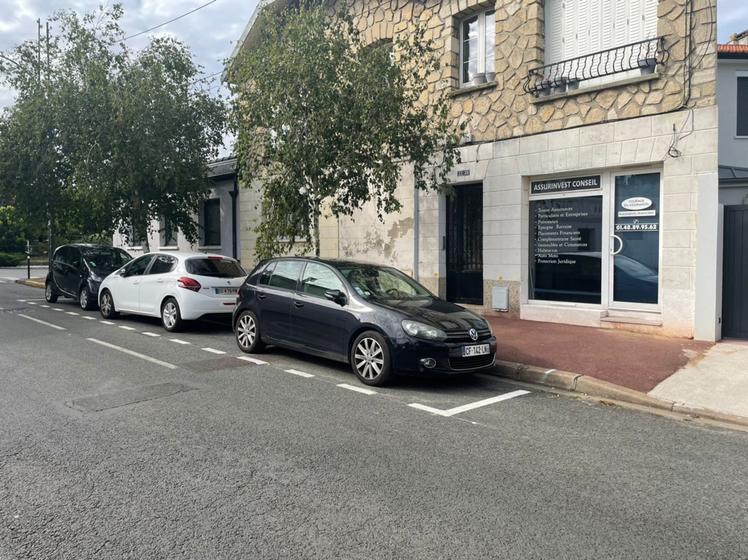 ⚕️cabinet - local medical paramedical independant 23m² - climatise- la varenne st hilaire ( 94)⚕️
