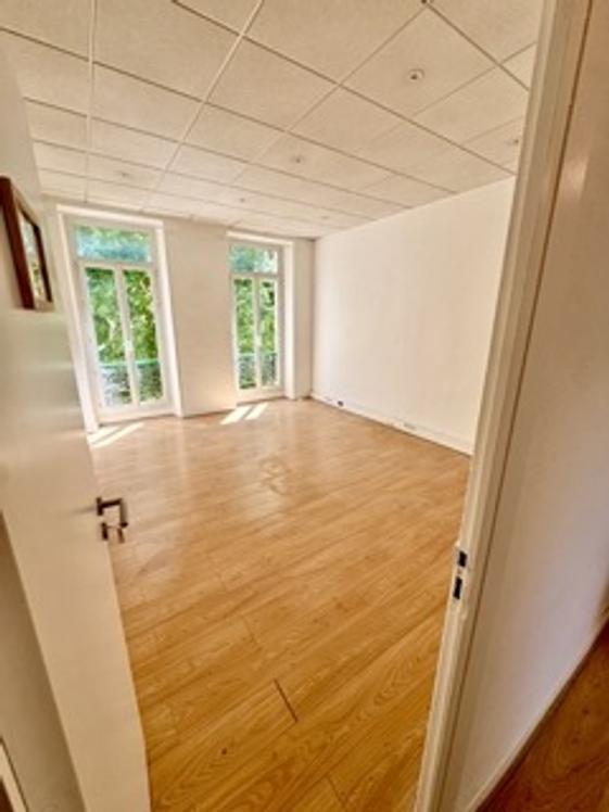 Cabinets clés en main de 10 à 18 m², Marseille 12e — photo 3