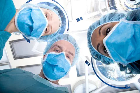 Deux équipes chirurgicales du CHU Amiens-Picardie s’associent pour proposer une nouvelle prise en charge des cancers oeso-gastriques