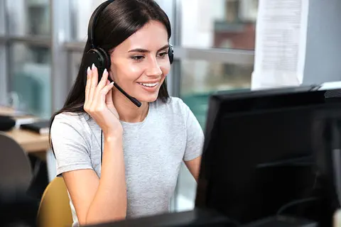 Le CNOM lance le 0826 000 401, un numéro d’écoute et d’assistance dédié aux médecins et aux internes