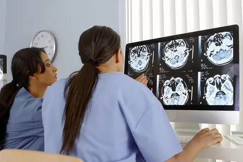 Un marché public de prestation de téléradiologie contraire à la déontologie médicale ?
