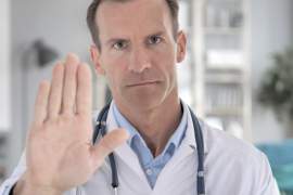 Restrictions des droits à la santé pour les étrangers : les médecins disent NON !