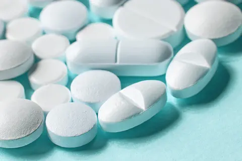 COVID-19 : la DGS déconseille l’ibuprofène et les anti-inflammatoires