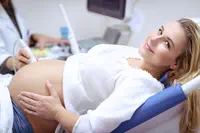COVID-19 : Recommandations du CNGOF et du SYNGOF pour le suivi de grossesse et l’accouchement