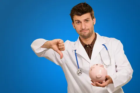 #SegurDeLaSante : Action Praticiens Hôpital et Jeunes Médecins dénoncent un simulacre de négociation