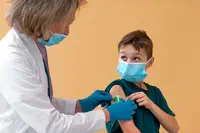 L’EMA valide le vaccin Spikevax de Moderna chez les 12-17 ans