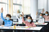 #Coronavirus : une étude établit un lien statistique entre concentration en CO2 et prévalence des infections à l’école