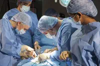 L’Hôpital Foch va expérimenter une technologie de prédiction des complications post-chirurgicales mise au point par la start-up Surge