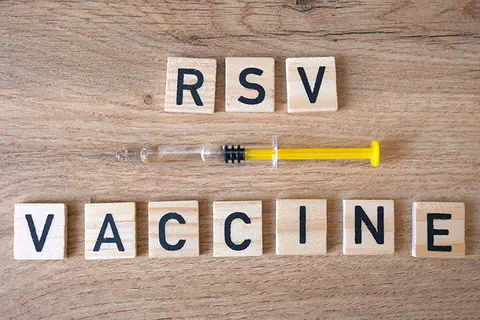 Candidat vaccin contre le VRS : Pfizer obtient le feu vert du CHMP