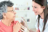 Vaccination « haute dose » contre la grippe via Efluelda : les académiciens relancent le débat