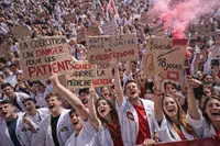 Gr&egrave;ve des m&eacute;decins lib&eacute;raux : la libert&eacute; d&rsquo;installation, nouveau front d&rsquo;un bras de fer avec l&rsquo;&Eacute;tat