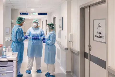 Ebola en France : un cas import&eacute; qui &eacute;prouve l&rsquo;organisation sanitaire